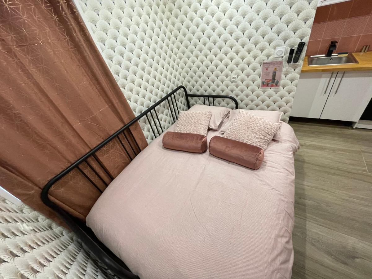 Capstay Color Valenciennes & Netflix Trith-Saint-Leger Εξωτερικό φωτογραφία