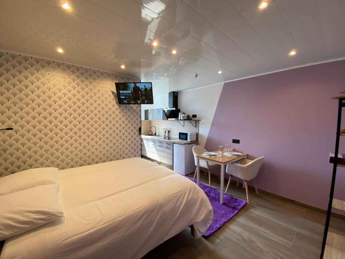 Capstay Color Valenciennes & Netflix Trith-Saint-Leger Εξωτερικό φωτογραφία
