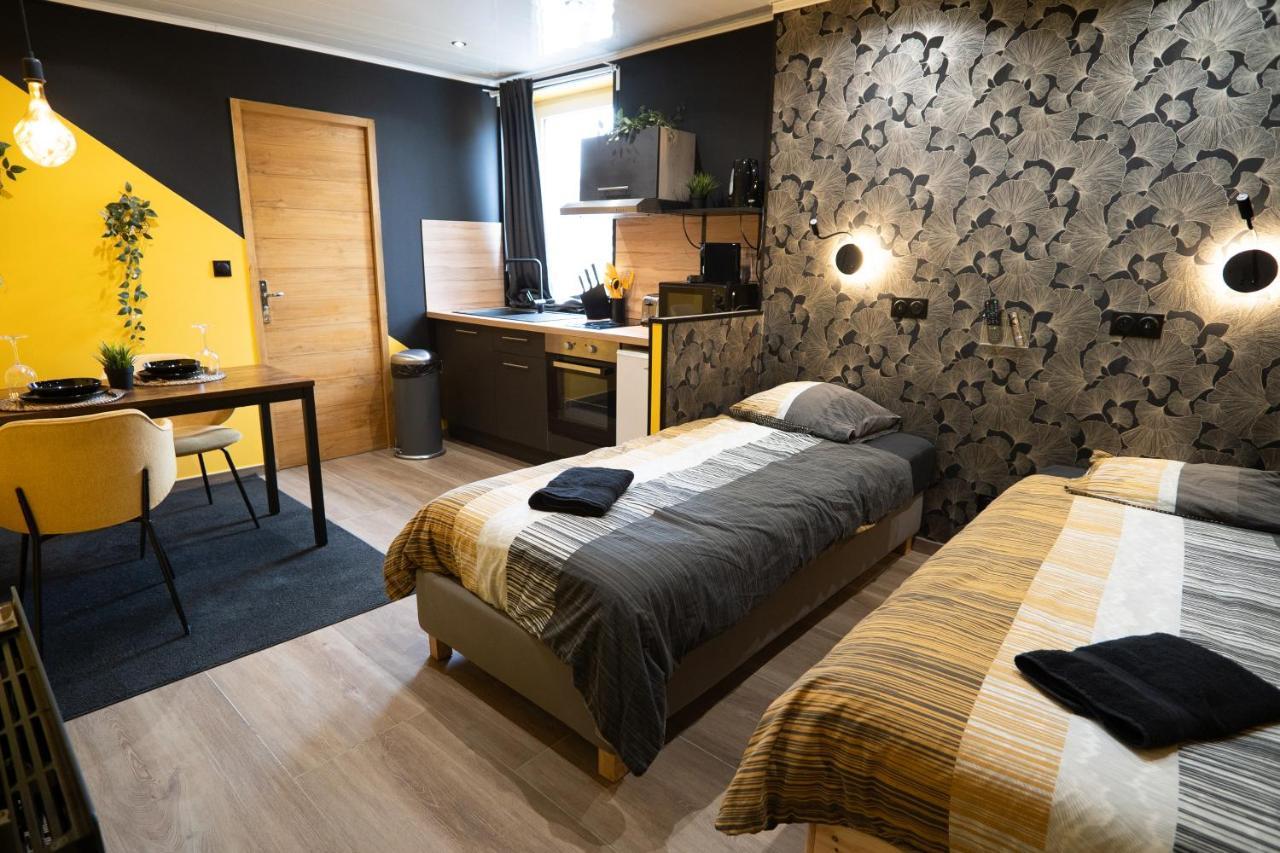 Capstay Color Valenciennes & Netflix Trith-Saint-Leger Εξωτερικό φωτογραφία