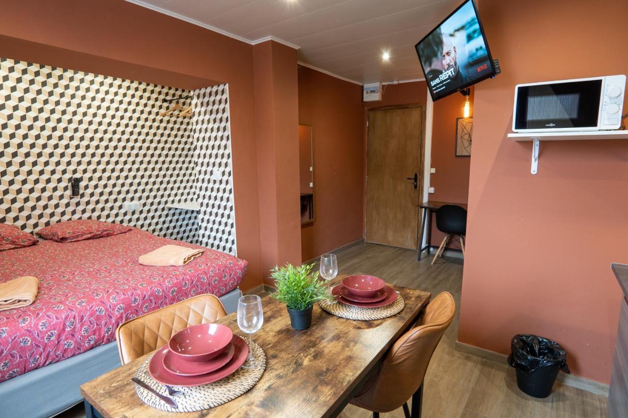 Capstay Color Valenciennes & Netflix Trith-Saint-Leger Εξωτερικό φωτογραφία