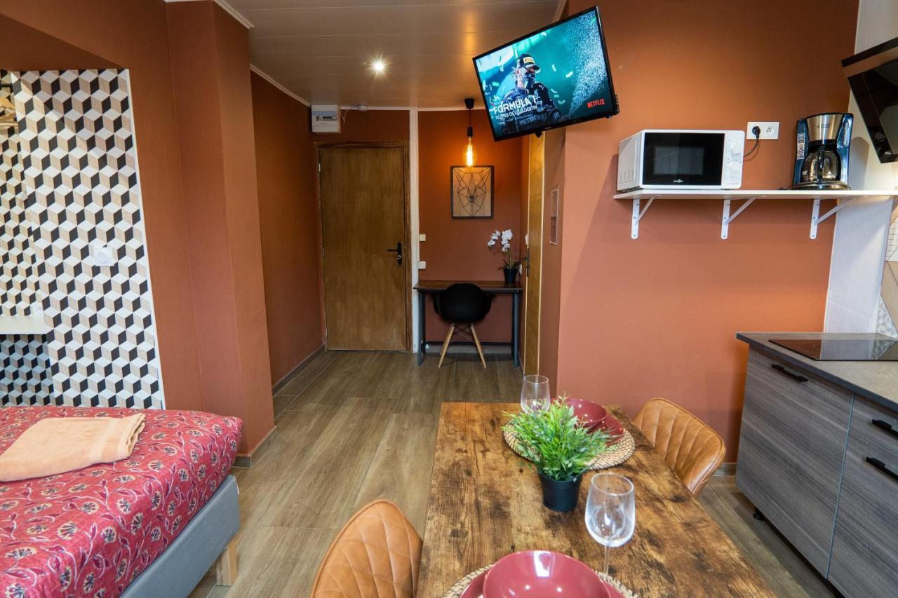 Capstay Color Valenciennes & Netflix Trith-Saint-Leger Εξωτερικό φωτογραφία
