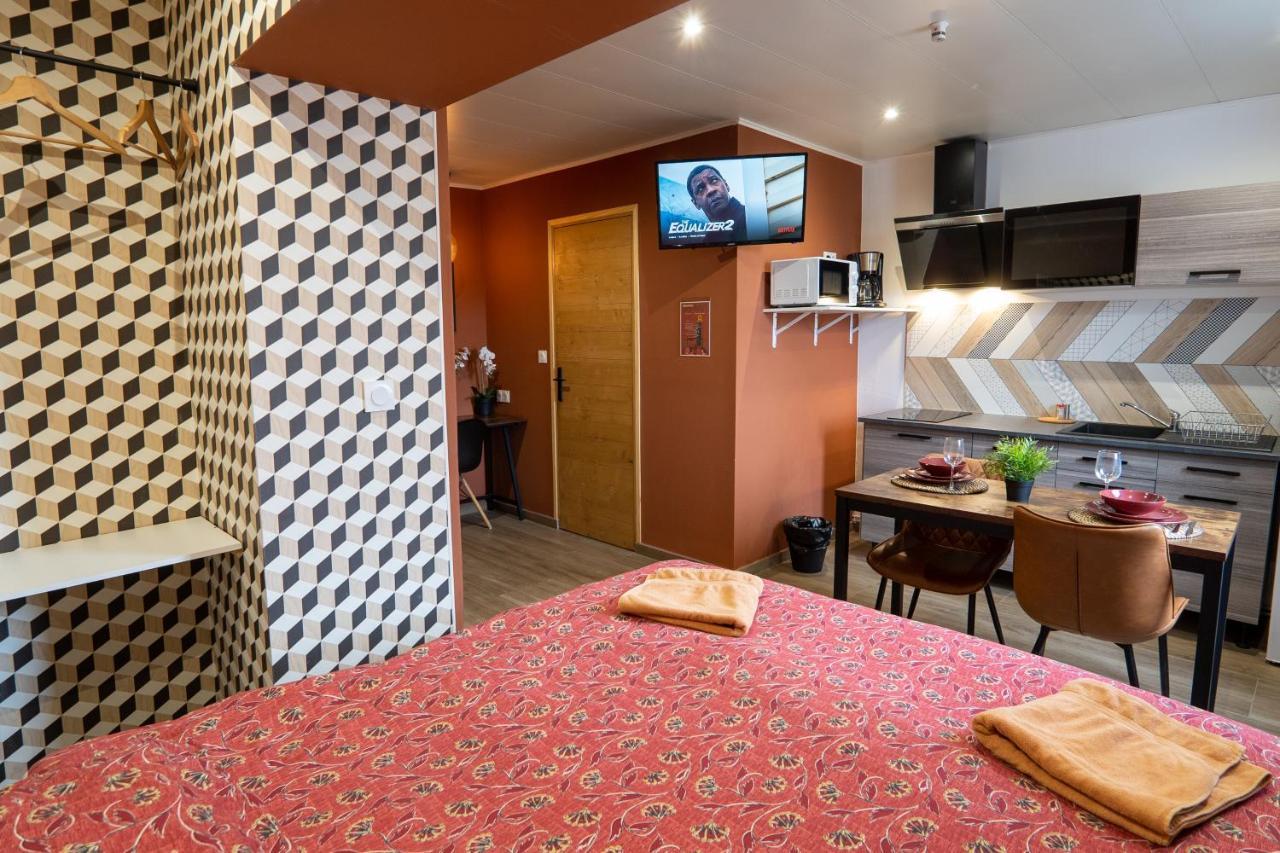 Capstay Color Valenciennes & Netflix Trith-Saint-Leger Εξωτερικό φωτογραφία