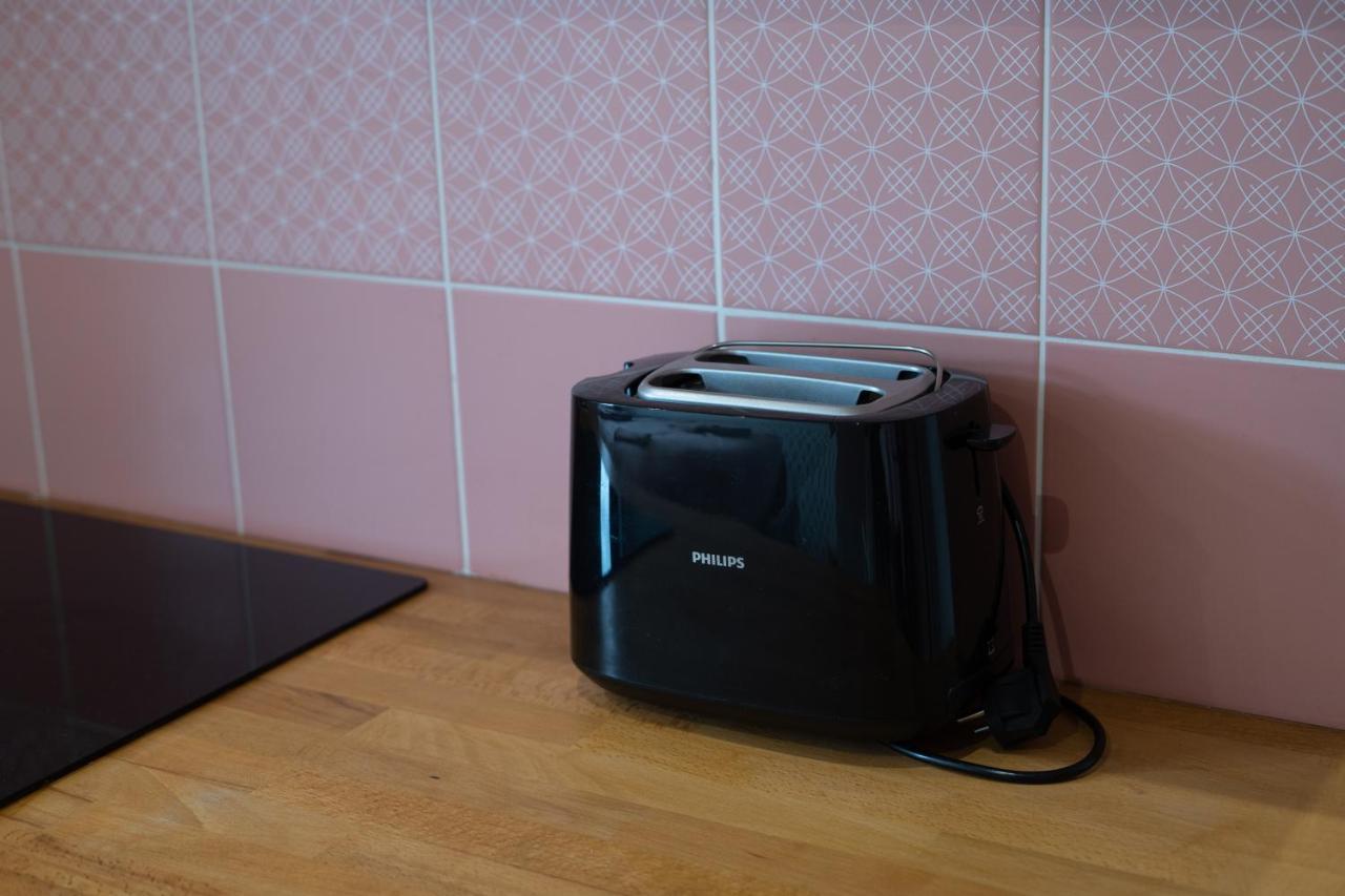 Capstay Color Valenciennes & Netflix Trith-Saint-Leger Εξωτερικό φωτογραφία
