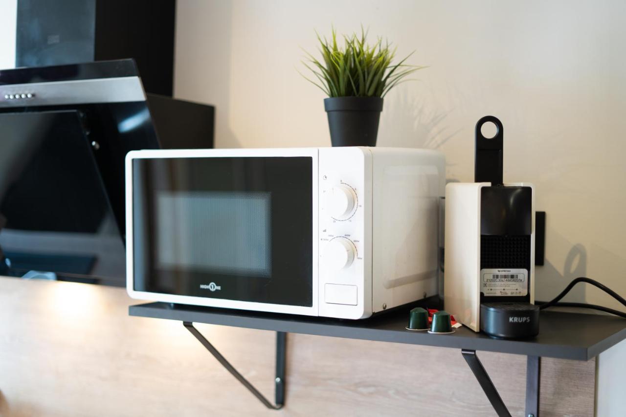 Capstay Color Valenciennes & Netflix Trith-Saint-Leger Εξωτερικό φωτογραφία